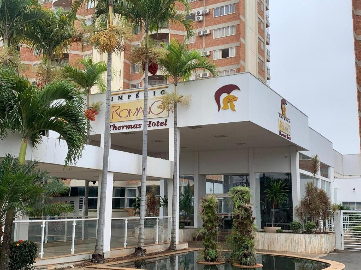 Apartamento Imperio Romano - 2 Quartos, 24Hs Piscina Caldas Novas Eksteriør billede